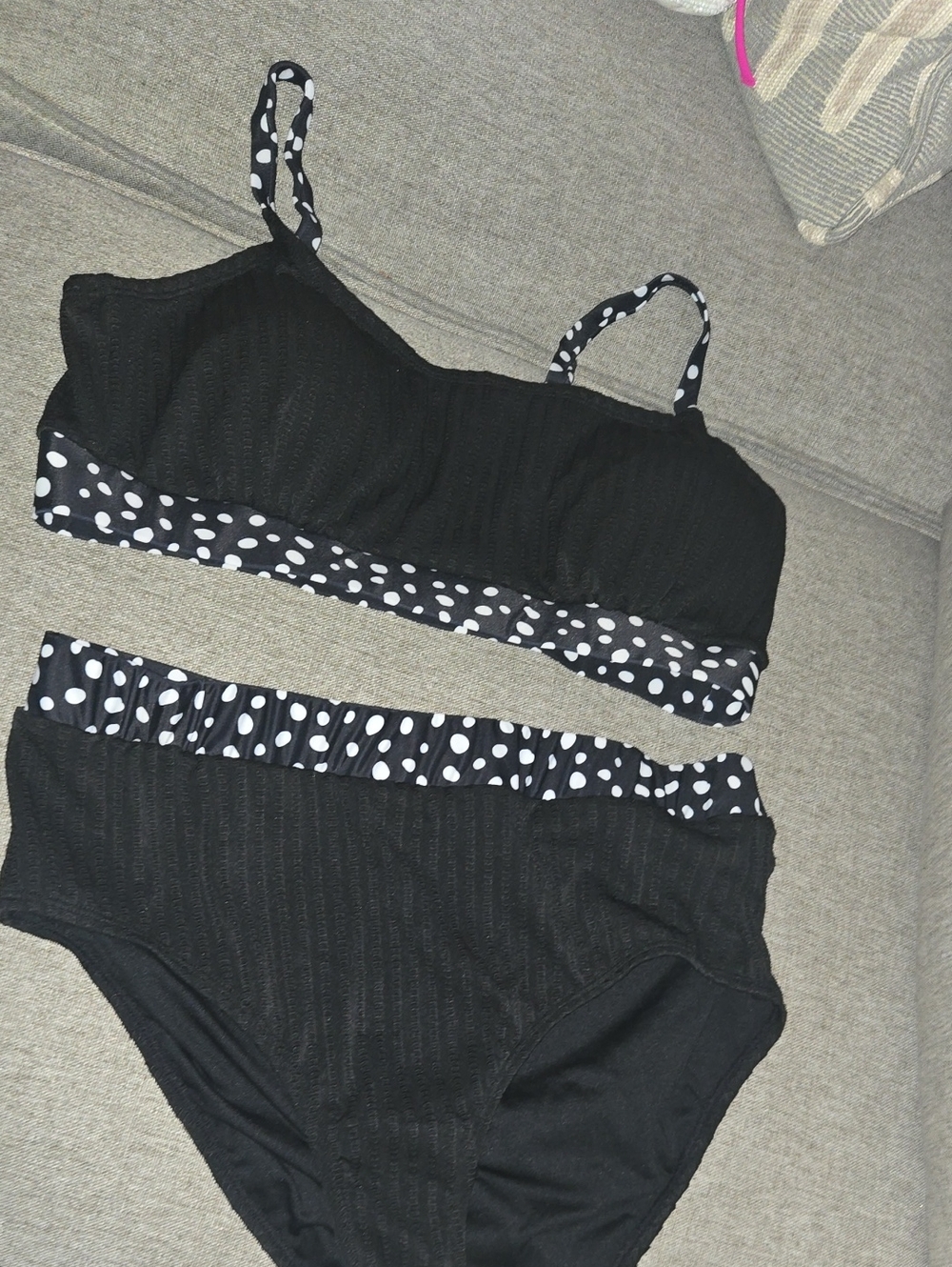 Black White 2 piece Bath8ng Suit
